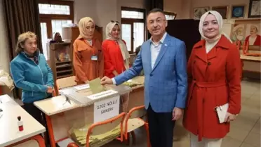 Fuat Oktay, Ankara'da oyunu kullandı
