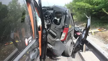TEM Otoyolu Düzce geçişinde feci kaza: 2 ölü, 3 yaralı