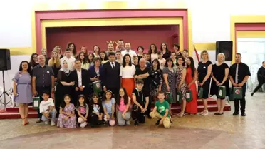 Macaristan'dan Nazilli'ye gelen heyet veda gecesinde eğlendi