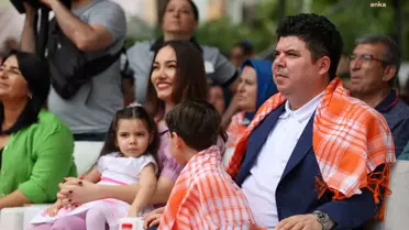 İzmir'de Belenbaşı Yörük Kültürü ve Kiraz Festivali düzenlendi