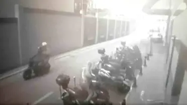 İstanbul'da yapılan operasyonda 11 çalıntı motosiklet ve parçaları ele geçirildi