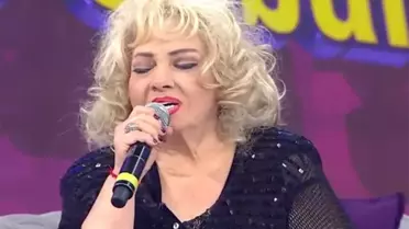 Şarkıcı Yıldız Tezcan 78 yaşında hayatını kaybetti