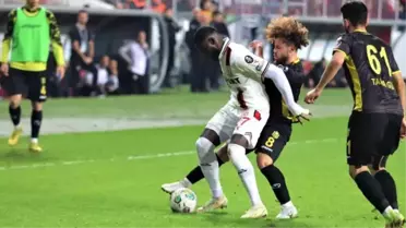 Depremin vurduğu şehrin takımı olan Yeni Malatyaspor, 2023-24 sezonunda da ligden çekilme kararı alabilir