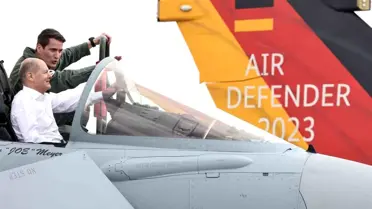 Almanya Başbakanı Olaf Scholz, NATO'nun en büyük hava savunma tatbikatı Air Defender 2023'ü ziyaret etti