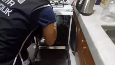 İzmir'de Bulaşık Makinesinde Tarihi Eser Bulundu