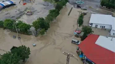 Keşan'da Yaşanan Sel Felaketinin Ardından Temizlik Çalışmaları Başladı