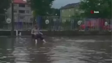 Zonguldak'ta Şiddetli Yağmur Sonrası Yollar Sular Altında Kaldı