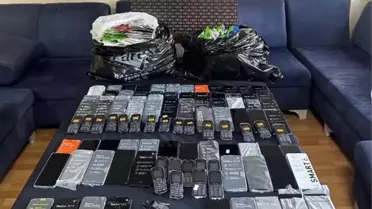 Ağrı'da 108 Gümrük Kaçağı Cep Telefonu Ele Geçirildi