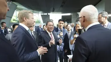 Çin Başbakanı: Çin'in Yüksek Kaliteli Kalkınma Sürecine BMW'nin de Eşlik Etmesini Bekliyoruz