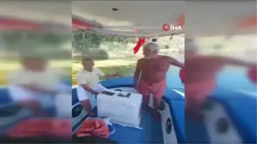 Ünlü Şarkıcı Fedon, Akyaka Kadın Azmağı'nda Turladı ve Yüzdü