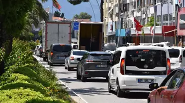 Muğla'da Kurban Bayramı tatili nedeniyle trafik yoğunluğu yaşanıyor