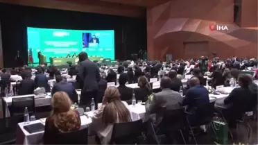 Bakan Osman Aşkın Bak, Bakü'de düzenlenen konferansa katıldı