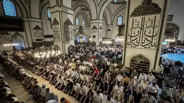 Bursa, Eskişehir, Yalova, Balıkesir, Kütahya ve Bilecik'teki camilerde Kurban Bayramı namazı kılındı
