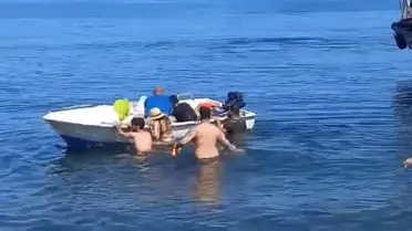 Şarköy'de Paraşütle Denize Düşen Kişi Hayatını Kaybetti