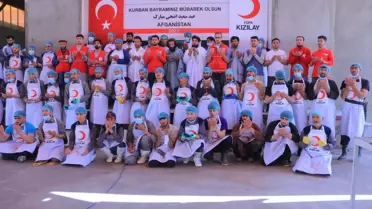 Türk Kızılay, Afganistan'da 5 Bin Muhtaç Aileye Kurban Eti Dağıttı