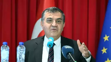 Türkiye AB'ye düzensiz göçle mücadele için işbirliği çağrısında bulundu