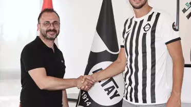 Altay'da Ceyhun Gülselam'ın sözleşmesi uzatıldı