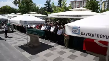 Eski Bakan Taner Yıldız'ın babası Kayseri'de toprağa verildi