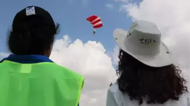 Sivrihisar'da Skydiving Fest-Paraşüt Günleri Düzenlendi