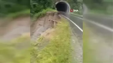 Ordu'da heyelan sonucu yol çöktü, ulaşım kapandı