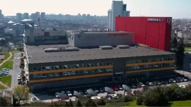 Öğrenci ve veliler Demirören Medya ve Teknoloji MTAL'i anlattı