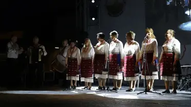 Uluslararası Ortahisar Halk Dansları ve Müzik Festivali düzenlendi