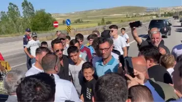 Hakan Çalhanoğlu, Bayburt'ta coşkuyla karşılandı