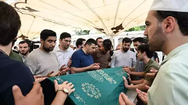 Milli Gazete yazarı Mustafa Kasadar'ın oğlu Muhammed Nuh Kasadar toprağa verildi