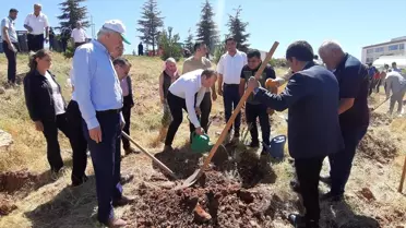 Tufanbeyli'de 15 Temmuz Şehitleri Anısına Fidan Dikimi Yapıldı