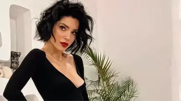 Merve Boluğur, sütyensiz pozlarıyla olay oldu