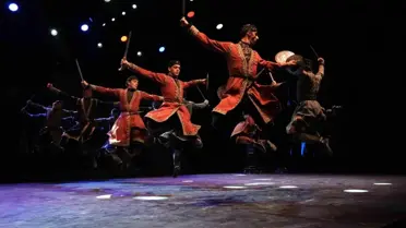 Dünyaca Ünlü Dans Topluluğu Sukhishvili Bursa Festivali'nde Görsel Şölene İmza Attı