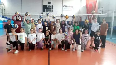 Gediz Belediyesi ve Gençlik ve Spor Bakanlığı Yaz Spor Okulları Yoğun Katılımla Devam Ediyor