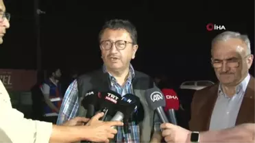 Tarım ve Orman Bakan Yardımcısı Veysel Tiryaki ile İçişleri Bakan Yardımcısı Münir Karaoğlu, yangın bölgesinde açıklamalarda bulundu
