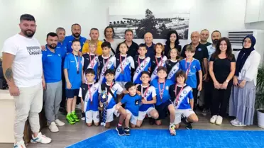 Ünye Futbol Kulübü U-11 Liginde Şampiyon Oldu