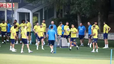 Fenerbahçe, yeni sezon hazırlıklarına devam ediyor
