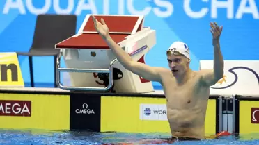 Fransız Sporcu Leon Marchand, Michael Phelps'in Dünya Rekorunu Kırdı