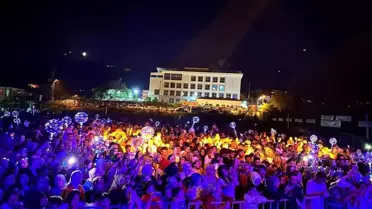 Soner Arıca, Aybastı Perşembe Yaylası Güreş Festivali'nde sahne aldı