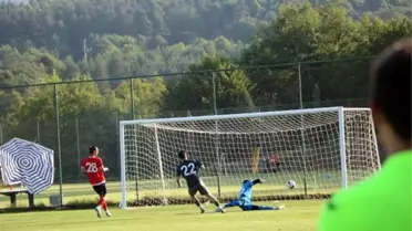 Pendikspor, Manisa FK'yı 2-0 yenerek hazırlık maçını kazandı