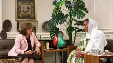 Suudi Arabistan Prensesi, Gaziantep Büyükşehir Belediye Başkanı Fatma Şahin'in başarı öyküsünü övdü