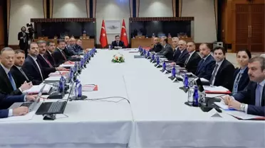 Külliye'de gerçekleştirilen ekonomi zirvesinde temel hedef belirlendi: Enflasyonu tek haneye düşürmek