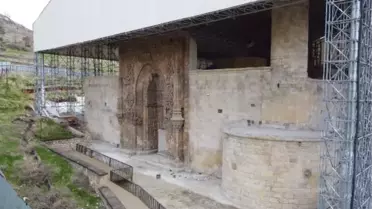 Divriği Ulu Cami ve Darüşşifası'ndaki Kubbe Duvarı Örgüsüne Mimar Sinan'ın Parmak İzi İddiası