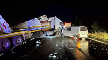 Afyonkarahisar'da Tır Kazasında Jandarma Astsubay Şehit Oldu