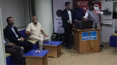 Depremzede Merve'ye canlı yayınla doğum günü sürprizi