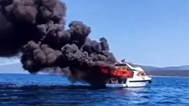 Muğla Bodrum'da Motor Yat Yangını: 8 Kişi Kurtarıldı
