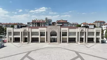 Konya Büyükşehir Belediyesi Darü'l-Mülk Sergi Sarayı'nı Ziyarete Açtı