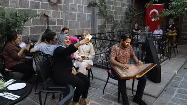 Diyarbakır Büyükşehir Belediyesi, Altı Nokta Körler Derneği üyelerine moral ve motivasyon etkinliği düzenledi