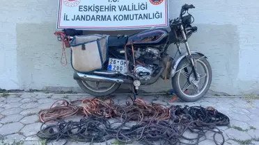 Eskişehir'de Baz İstasyonundan Bakır Kablo Çalan 2 Şüpheli Gözaltına Alındı