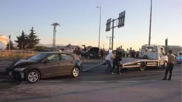 Suluova'da 3 araç karıştı, 7 kişi yaralandı