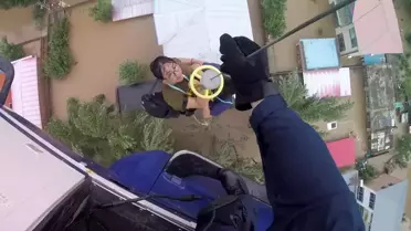 Çin'in kuzeyindeki sellerde mahsur kalanlar helikopter desteğiyle kurtarıldı