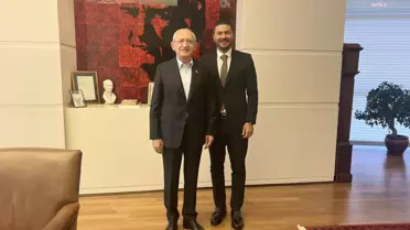 Foça Belediye Başkanı Fatih Gürbüz, CHP Genel Başkanı Kemal Kılıçdaroğlu'nu ziyaret etti